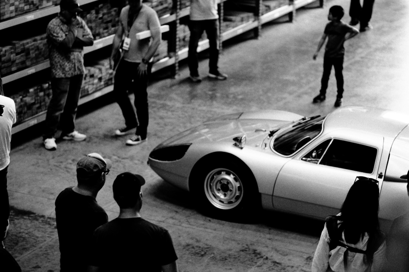 Illustration for article titled Here Are Some Glorious Black And White Photos From Luftgekühlt, The Air-Cooled Porsche Heaven